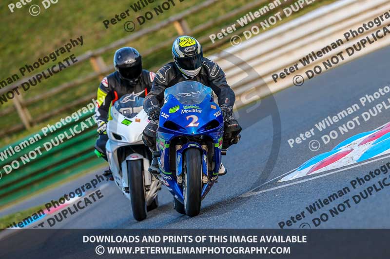 PJM Wedding Photography;enduro digital images;event digital images;eventdigitalimages;mallory park;mallory park photographs;mallory park trackday;mallory park trackday photographs;no limits trackdays;peter wileman photography;racing digital images;trackday digital images;trackday photos